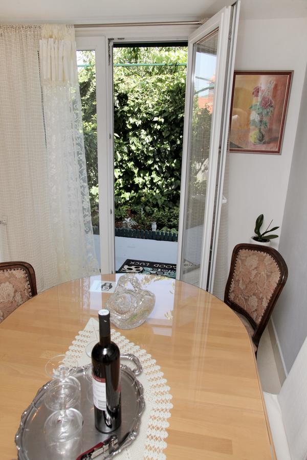 Apartment Eva Трогір Екстер'єр фото